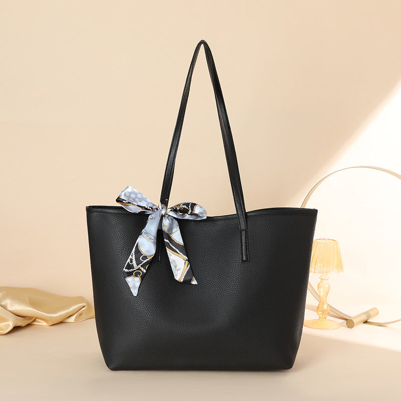 CharmScarf Classic Tote